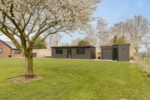 Photo 18- click for photo gallery